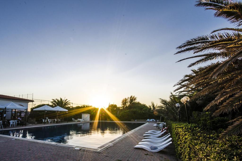 Torre Del Sole Hotel Tarquinia Exterior photo