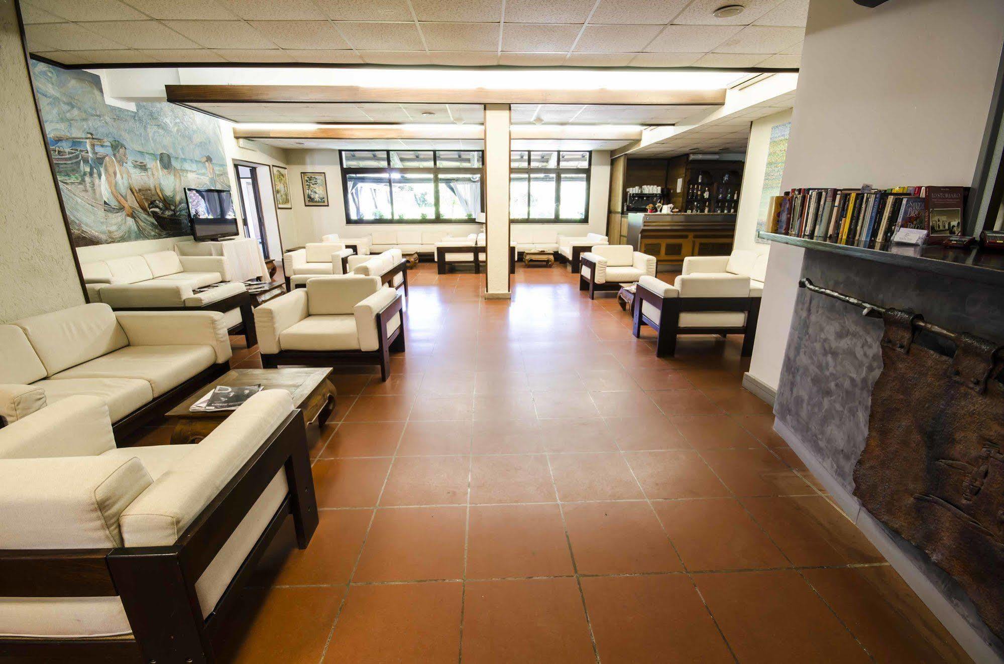 Torre Del Sole Hotel Tarquinia Exterior photo